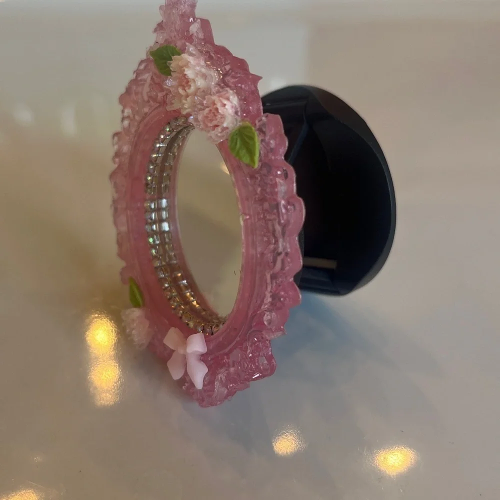 Pink Mirrored Coquette Phone grip